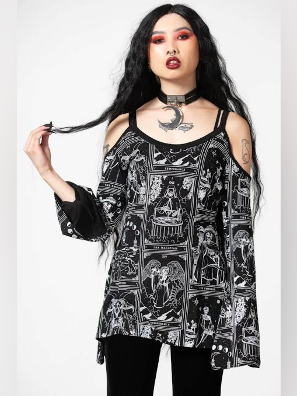 Killstar Destiny Tarot Card Cold Shoulder Hanky Hem Tunic Top Black Small